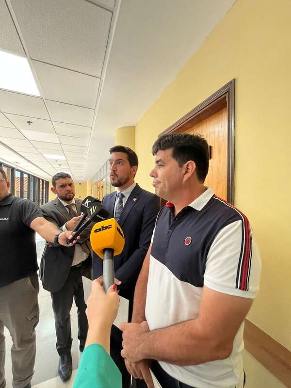 IPS: diputados exigen convocatoria de Brítez y su equipo ante el Congreso - Política - ABC Color