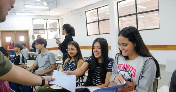 Diario HOY | Ofrecen 1.500 medias becas para estudiar carreras técnicas de forma virtual