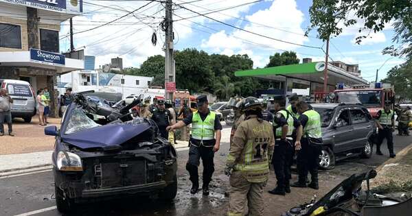 Diario HOY | Choque múltiple sobre avenida Mariscal López dejó cuatro heridos
