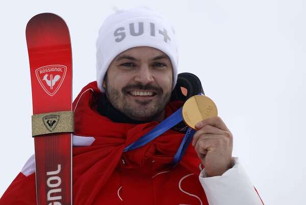 El suizo Loïc Meillard gana el oro olímpico en el eslalon - Polideportivo - ABC Color