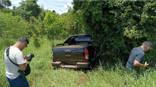 Encuentran vehículo de Kanazawa en Itapúa