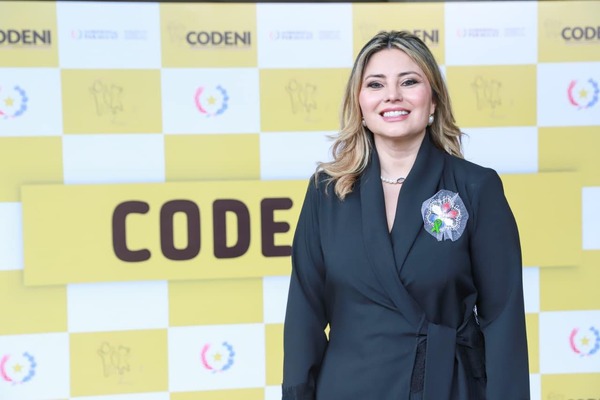 Viceministra advierte sobre uso indebido de imágenes de menores en redes sociales