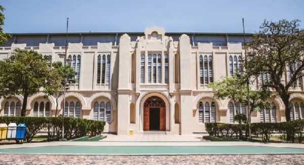 Justicia ordena al Colegio Internacional revelar datos sobre elección de director