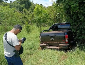 La camioneta en la que se habría cometido el crimen del ex titular de la DINAC fue hallada en Itapúa