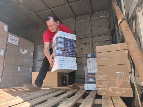 Caazapá recibe nuevo lote de medicamentos e insumos - ADN Digital