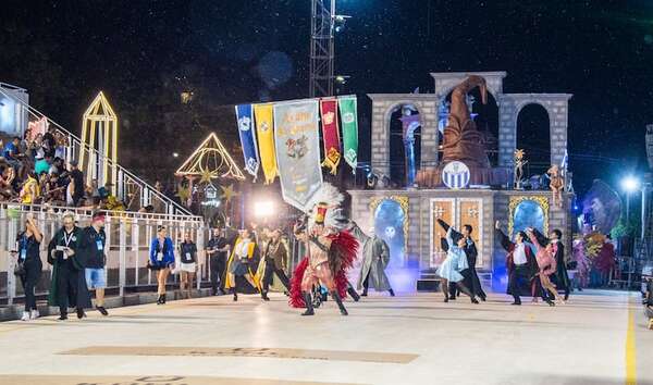 Estas son las alegorías y clubes ganadores de la edición 100 del Carnaval Encarnaceno 2026 - Espectáculos - ABC Color