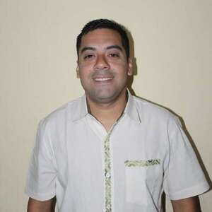 Precandidato liberal a la Intendencia de la capital de Misiones critica a la dirigencia y a la administración municipal durante su lanzamiento - Política - ABC Color