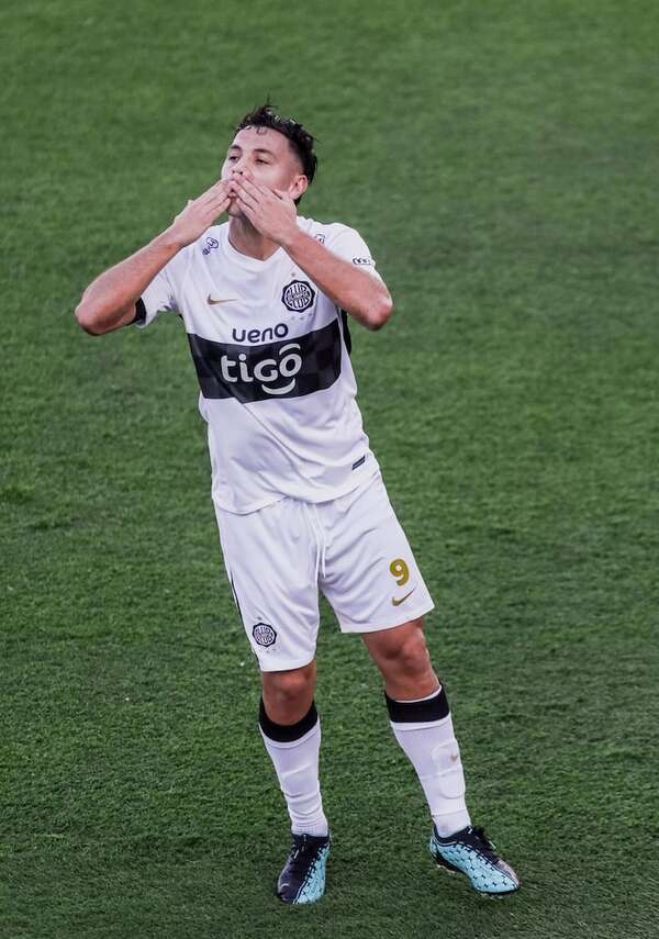 Olimpia: Sebastián Ferreira se pierde dos clásicos por suspensión - Olimpia - ABC Color