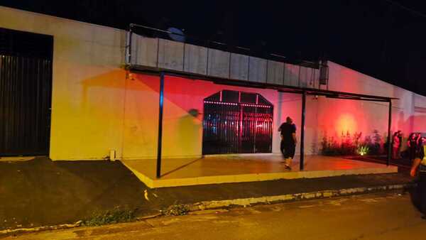 Salón comercial de Pedro Juan Caballero, atacado a balazos