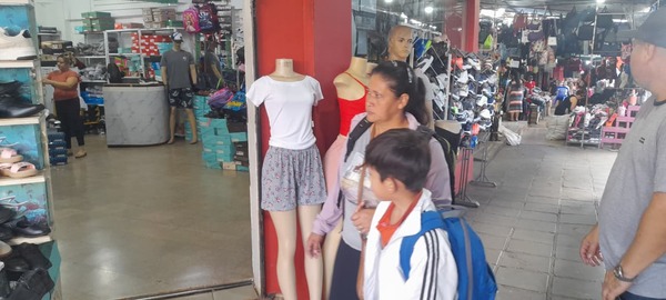 Feriado largo en Argentina impulsa fuerte repunte de ventas en el circuito comercial