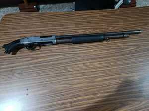 Popular / Durante intervención en la Chacarita, robaron la escopeta a un policía