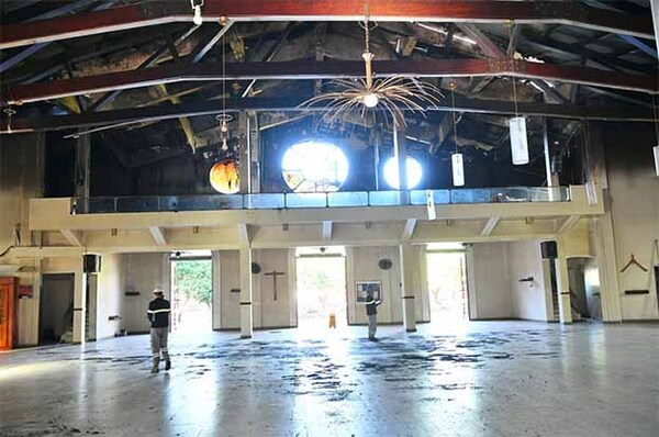 Equipo técnico de Itaipú inicia evaluación estructural de la Catedral de Ciudad del Este tras incendio | DIARIO PRIMERA PLANA