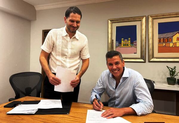 Peña anuncia feriado largo en marzo •