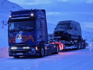 El Mercedes-Benz eActros 600 completa con éxito la expedición al Círculo Polar Ártico - Amigo Camionero