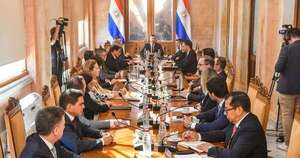 La Nación / Peña a sus ministros: “Se puede hacer con los mismos o con nuevos jugadores”