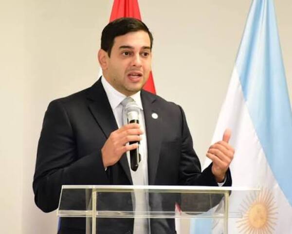 José Alvarenga plantea una hoja de ruta para rescatar Asunción - El Trueno