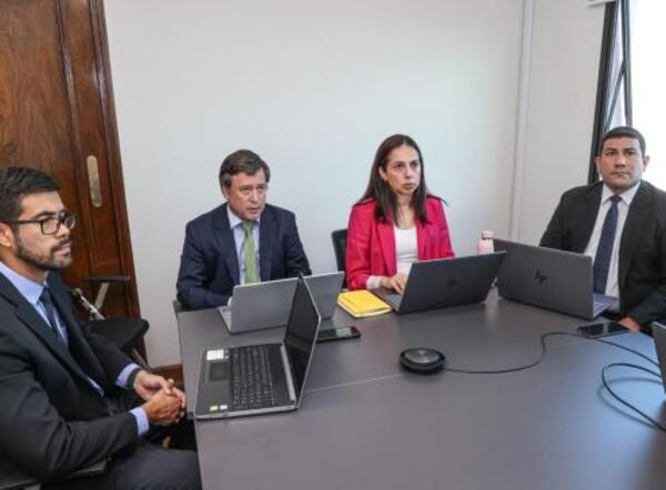 Déficit fiscal de 0,2% del PIB al cierre del primer mes del 2026