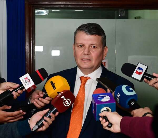 Lo que se sabe de Óscar Stark, internado tras grave accidente - Nacionales - ABC Color