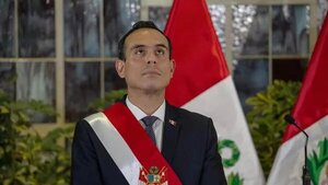 Congreso peruano destituye al Presidente interino José Jerí