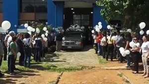 Emotivo adiós a Félix Kanazawa en la Facultad Politécnica de la UNA