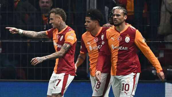 El Galatasaray da un paso de gigante hacia octavos