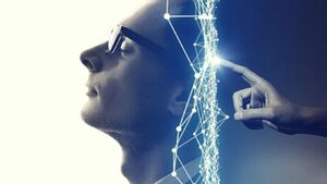 Carrera de la inteligencia artificial amenaza la supervivencia humana, alerta experto en computación