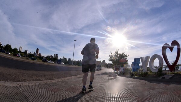 Intenso calor se extenderá hasta el jueves y desde el viernes se espera un clima agradable