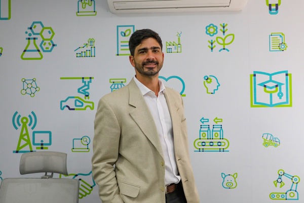 Rodrigo Maluff queda al frente del MIC de manera provisoria tras salida de Javier Giménez