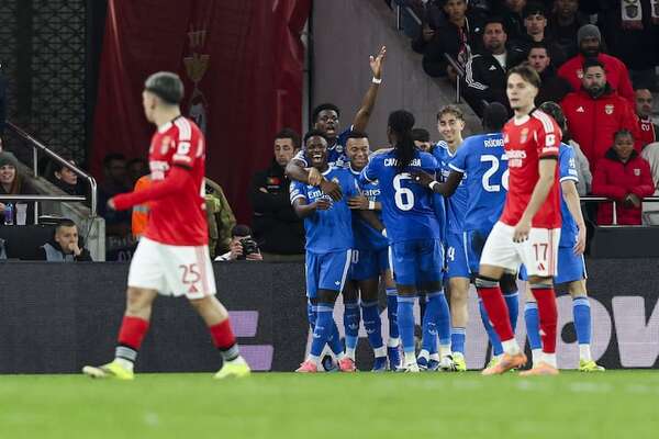 El Real Madrid toma Lisboa de la mano de Vinicius en una noche de tensión - Fútbol Internacional - ABC Color
