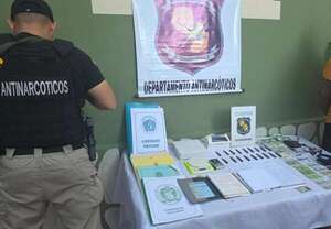 Operación Nexus II: fiscala imputa por narcotráfico a exfutbolista y a otros siete - Policiales - ABC Color