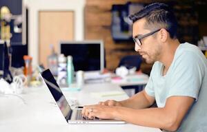 Los sectores que pagan más en Paraguay: ¿dónde están los salarios más altos y por qué importa?