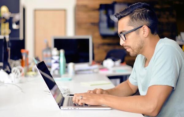 Los sectores que pagan más en Paraguay: ¿dónde están los salarios más altos y por qué importa?