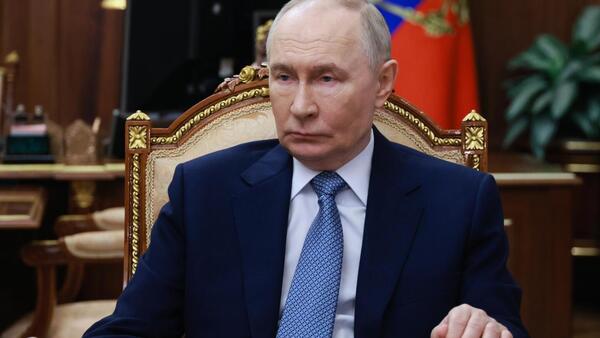 Putin recibe al canciller Bruno Rodríguez para abordar la crisis energética en Cuba