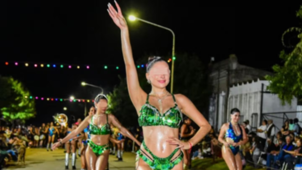Tragedia en un carnaval de Argentina: una joven bailarina se descompensó en pleno desfile y murió