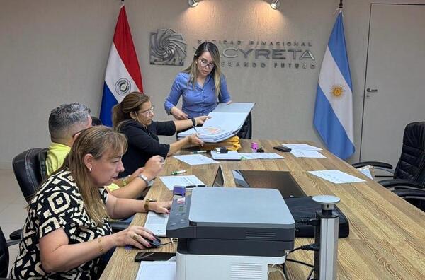 EBY analiza ofertas para construir Centro Comunitario de salud mental y adicciones en Encarnación