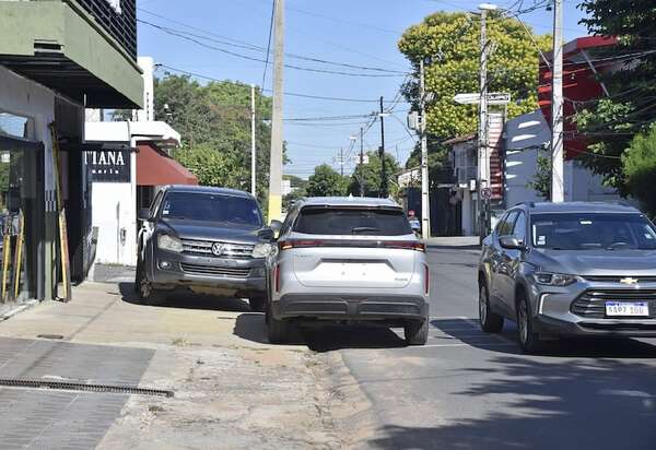 Asunción intransitable: Lillo no es “apta para peatones” - Nacionales - ABC Color