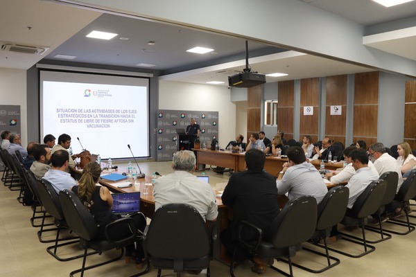 Avanzan negociaciones para dejar la vacunación contra la fiebre aftosa