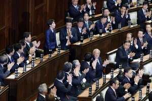 Popular primera ministra de Japón es ratificada en el cargo - Mundo - ABC Color