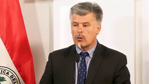 Giuzzio enfrenta su primer día de juicio oral - Judiciales.net