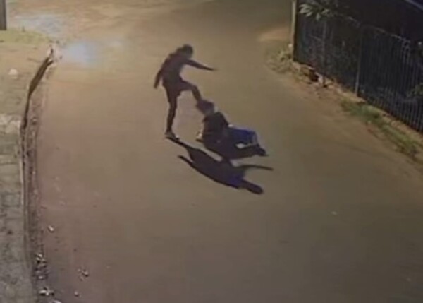 Popular / Cayó desgraciado que asaltó a golpes a una trabajadora