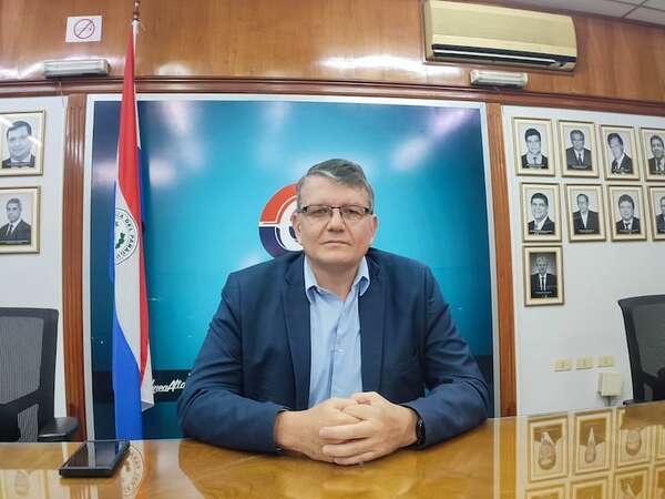 Titular de Copaco, grave pero fuera de peligro tras accidente - Nacionales - ABC Color