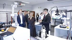 Inauguran laboratorios de electrónica y robótica en el SNPP, con cooperación coreana