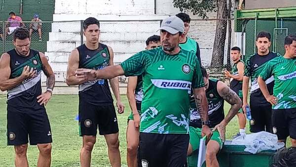 La falta de gol de Rubio Ñu “es algo preocupante”