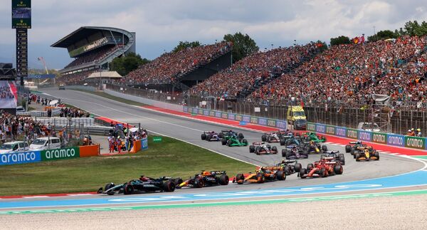 Barcelona renueva con la F1, albergará los grandes premios de 2028, 2030 y 2032
