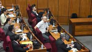 Senado y docentes exigen datos actuariales y financieros para analizar reforma de la Caja Fiscal