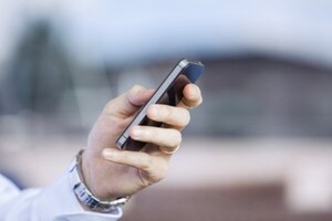 Servicios de telefonía móvil acumulan resultados negativos en 2025