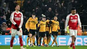 El Arsenal se mete en un lío