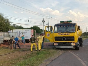 Crisis humanitaria en Villa Oliva ante falta de agua potable