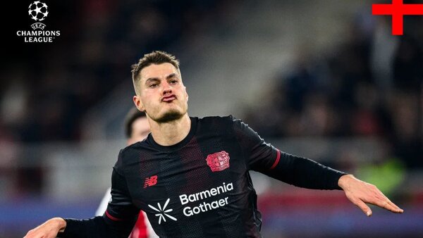 Schick fulmina al Olympiacos