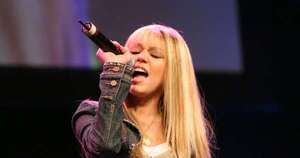 La Nación / A 20 años del fenómeno: Miley Cyrus revive Hannah Montana